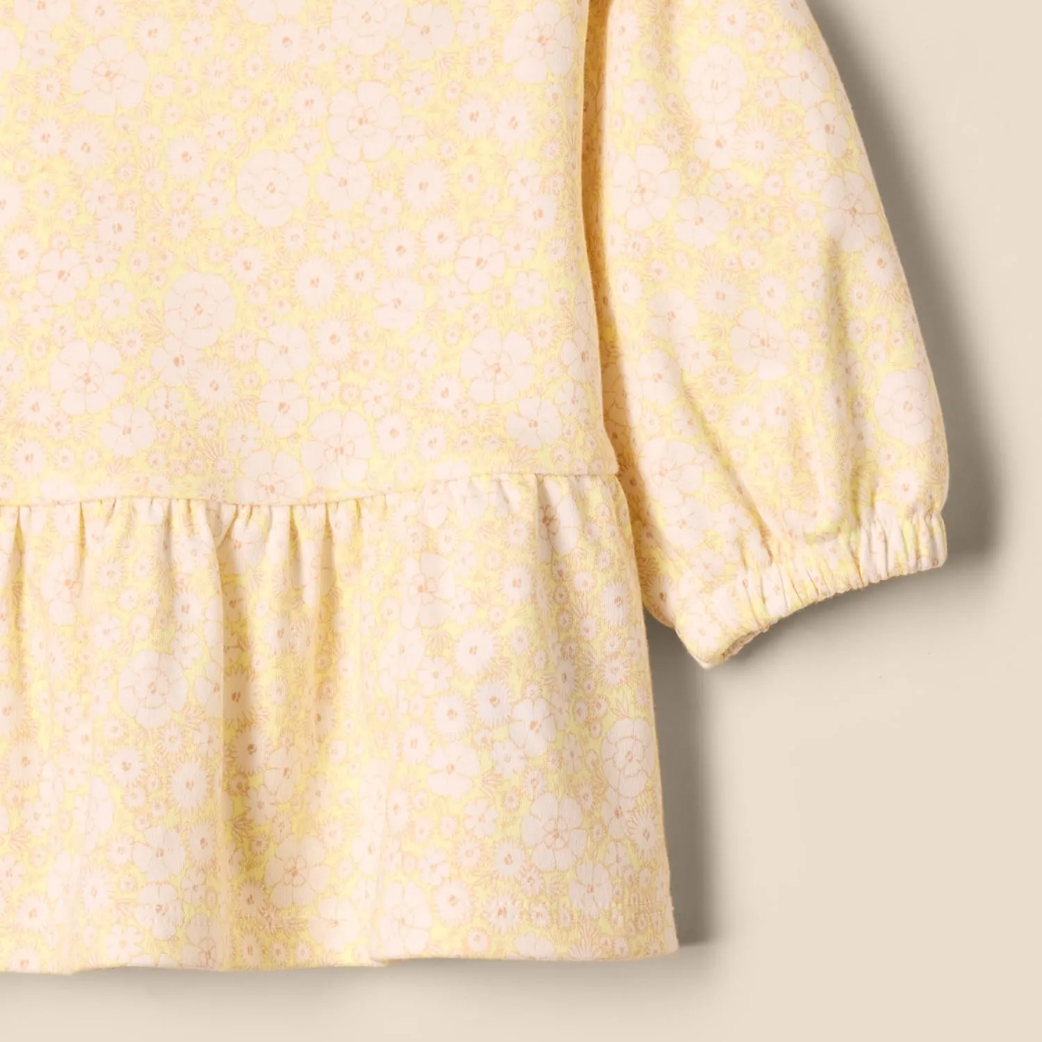 Amazon Essentials x Sofia Grainge Toddlers and Baby Girls' 3/4 Sleeve Knit Top, Pack of 2