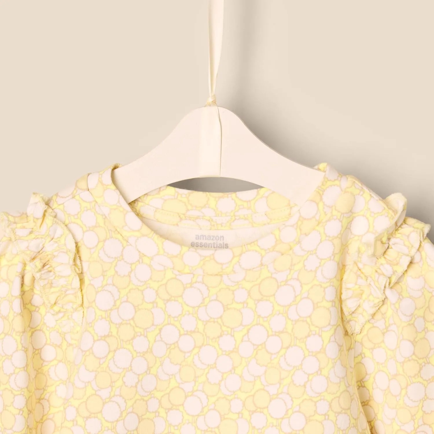 Amazon Essentials x Sofia Grainge Toddlers and Baby Girls' 3/4 Sleeve Knit Top, Pack of 2