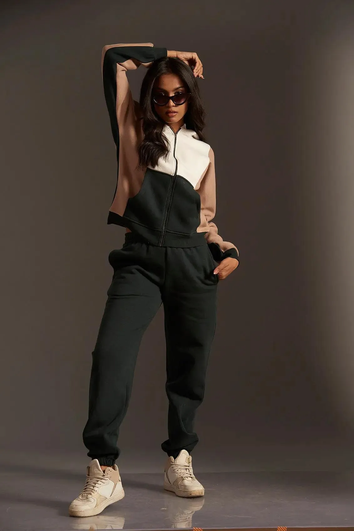 Homeist Colour Block Zipper Sweatshirt