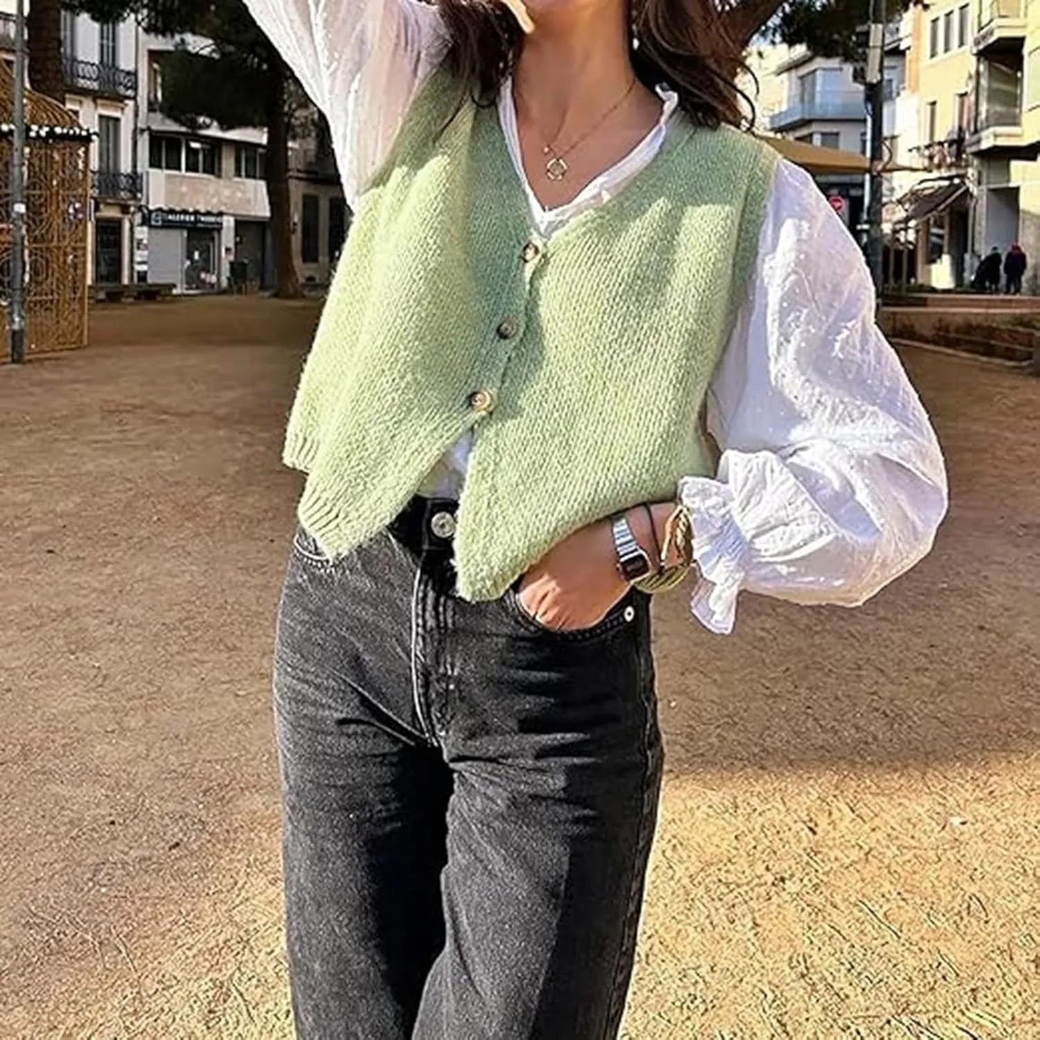 Knit Sweater Vest for Women V Neck Button Down Sleeveless Crop Knit Cardigan Open Front Sweater Vest Going Out Top
