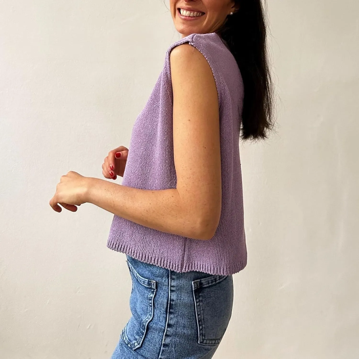 Knit Sweater Vest for Women V Neck Button Down Sleeveless Crop Knit Cardigan Open Front Sweater Vest Going Out Top