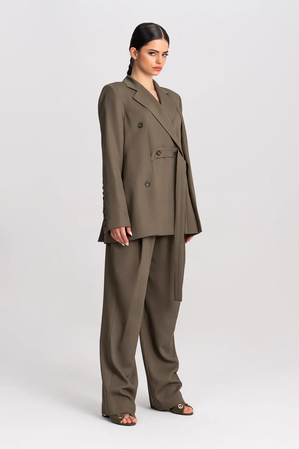 ’Nahla’ Khaki Oversized Double-Breasted Suit Blazer Khaki