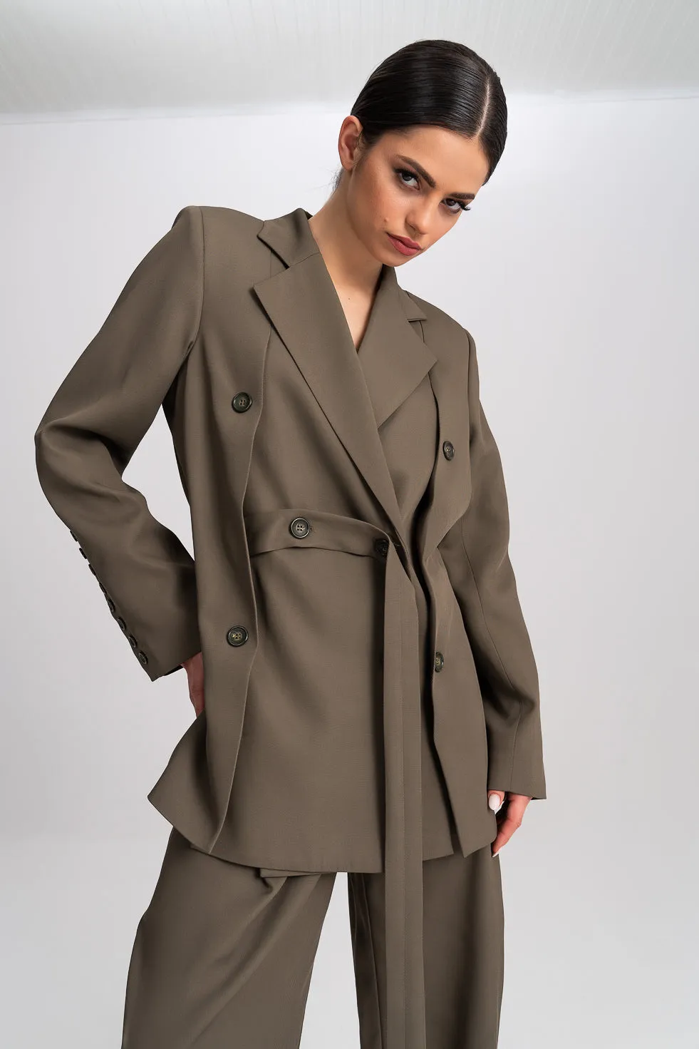’Nahla’ Khaki Oversized Double-Breasted Suit Blazer Khaki