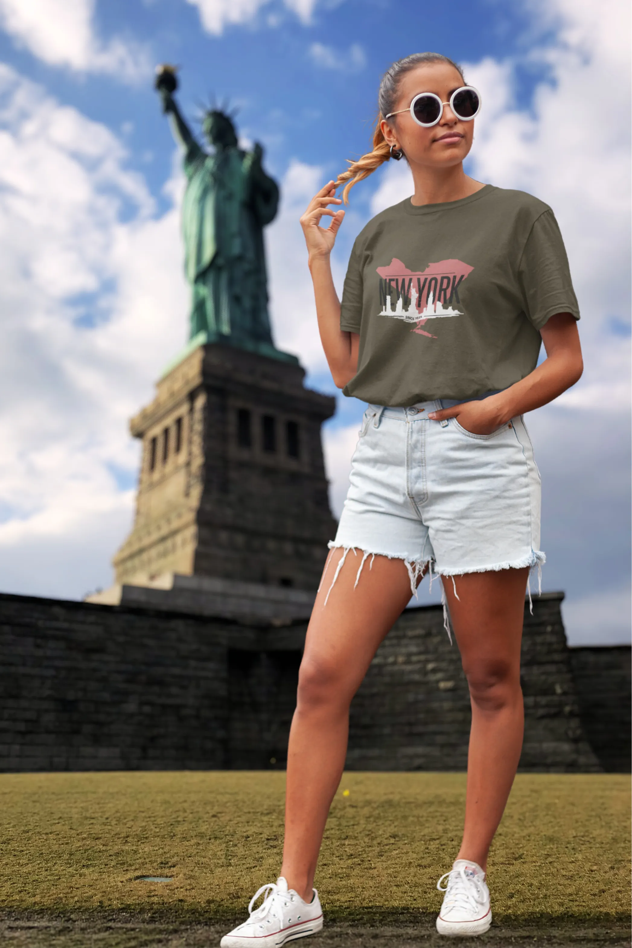 Nyc Skyline Printed T-shirt for women